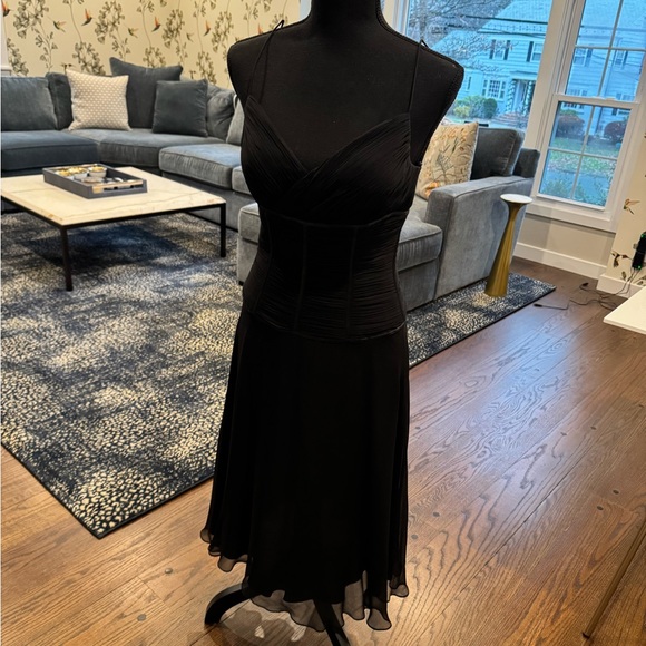 Morrell Maxi Black Dress with Spaghetti Straps - Picture 2 of 4